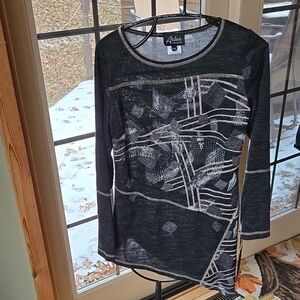 Artex Fashions Black and Gray Long Sleeve Sz. M‎ Top Tunic w Asymetrical Hem NWT